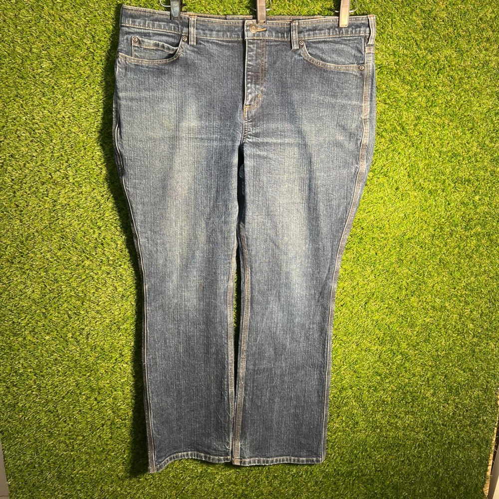 Duluth Trading Co Womens Blue Denim Straight Leg Jeans 18x31 SKU